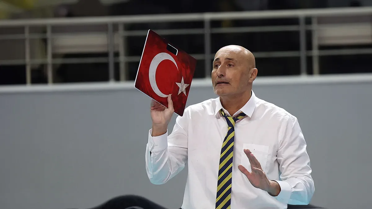 Fenerbahçe'de başantrenör Abbondanza ile yollar ayrıldı!