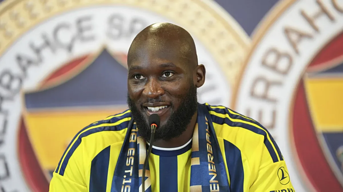 Fenerbahçe'de Romelu Lukaku UEFA listesine eklendi!