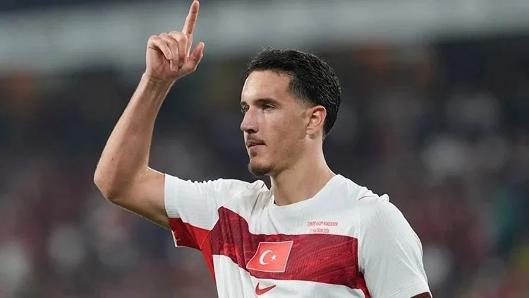 Milli yıldıza hırsızlık şoku! Mücevherler, saatler... Zarar çok büyük