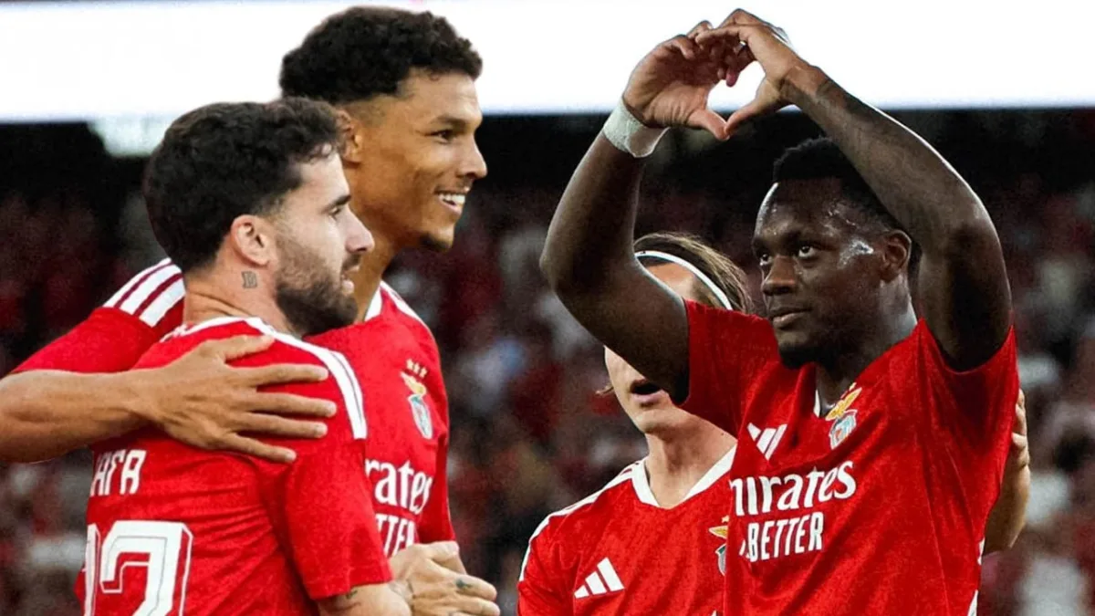 Süper Lig'in eski yıldızları şov yaptı! Benfica 6 golle kazandı