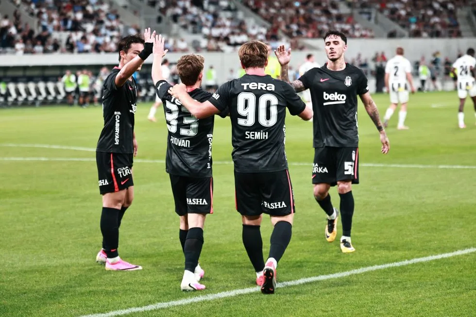 Beşiktaş, Hradec Kralove'yi konuk ediyor (Muhtemel 11)