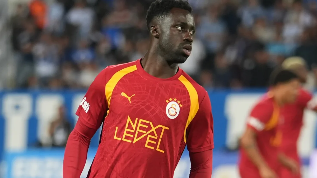 Davinson Sanchez'den geleceğiyle ilgili soruya net cevap