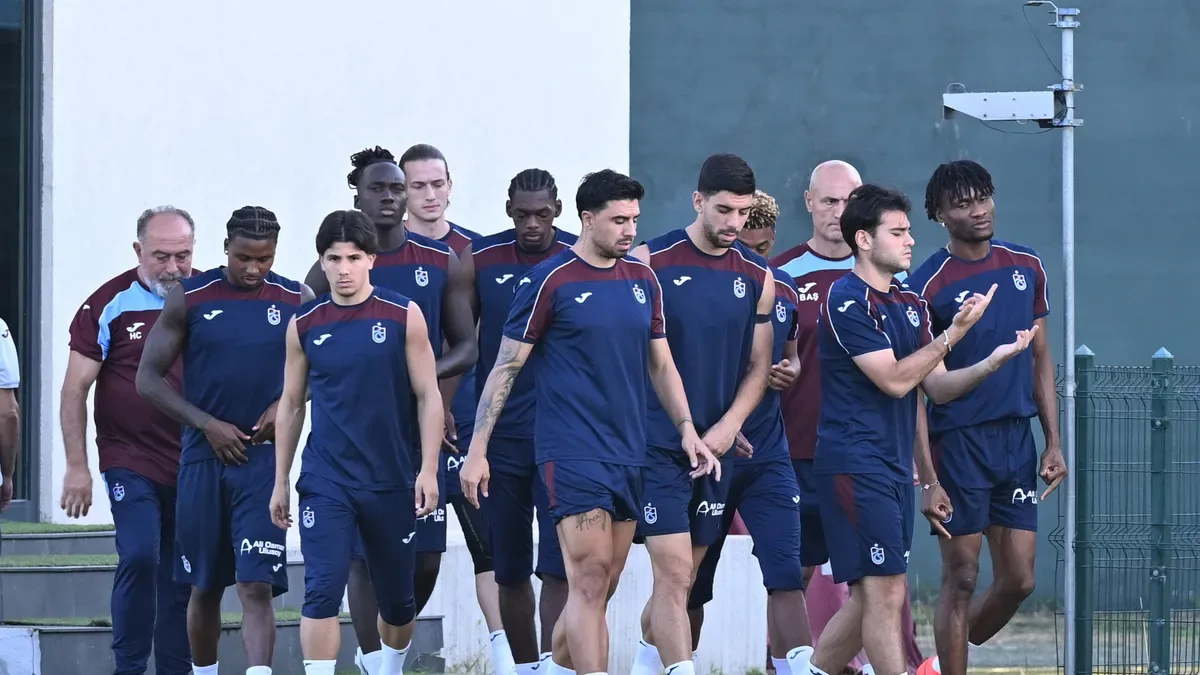Trabzonspor'da ayrılıklar netleşti! Tam 4 oyuncu...