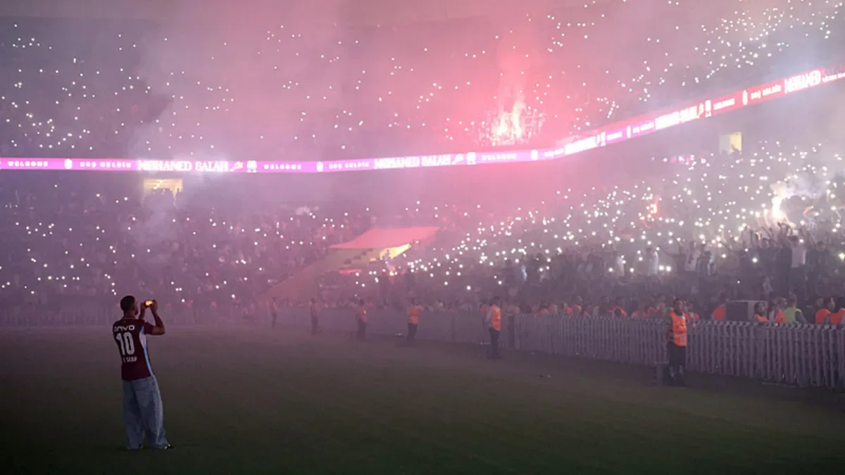 Trabzonspor'un yeni transferi Salah telefonuyla o anları kaydetti!