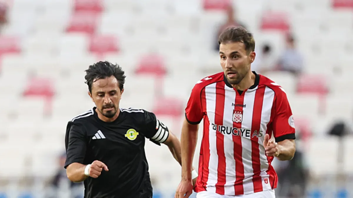 Sivasspor ile Esenler Erokspor sezonu beraberlikle açtı!