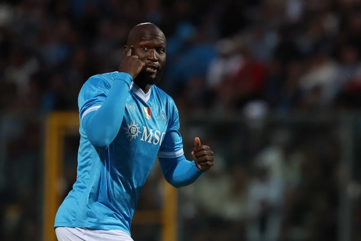 Fenerbahçe haftalardır uğraştığı santrfor transferini bitirmeye çok yaklaştı! Lukaku geliyor