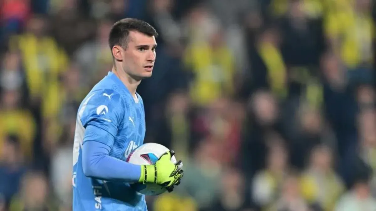 SON DAKİKA | Fenerbahçe'de Dominik Livakovic, Barcelona'ya transfer oldu!