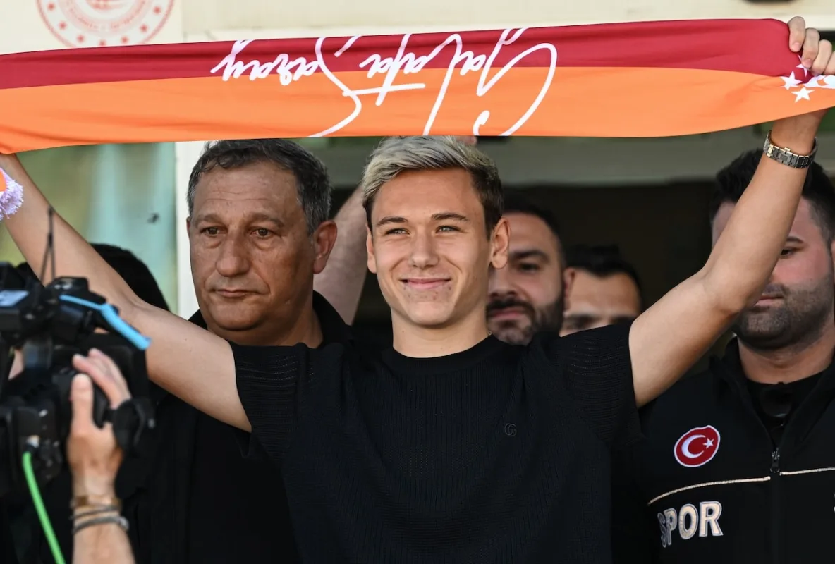 Galatasaray Batrakov'un lisansını çıkarttı! 2031'e kadar...