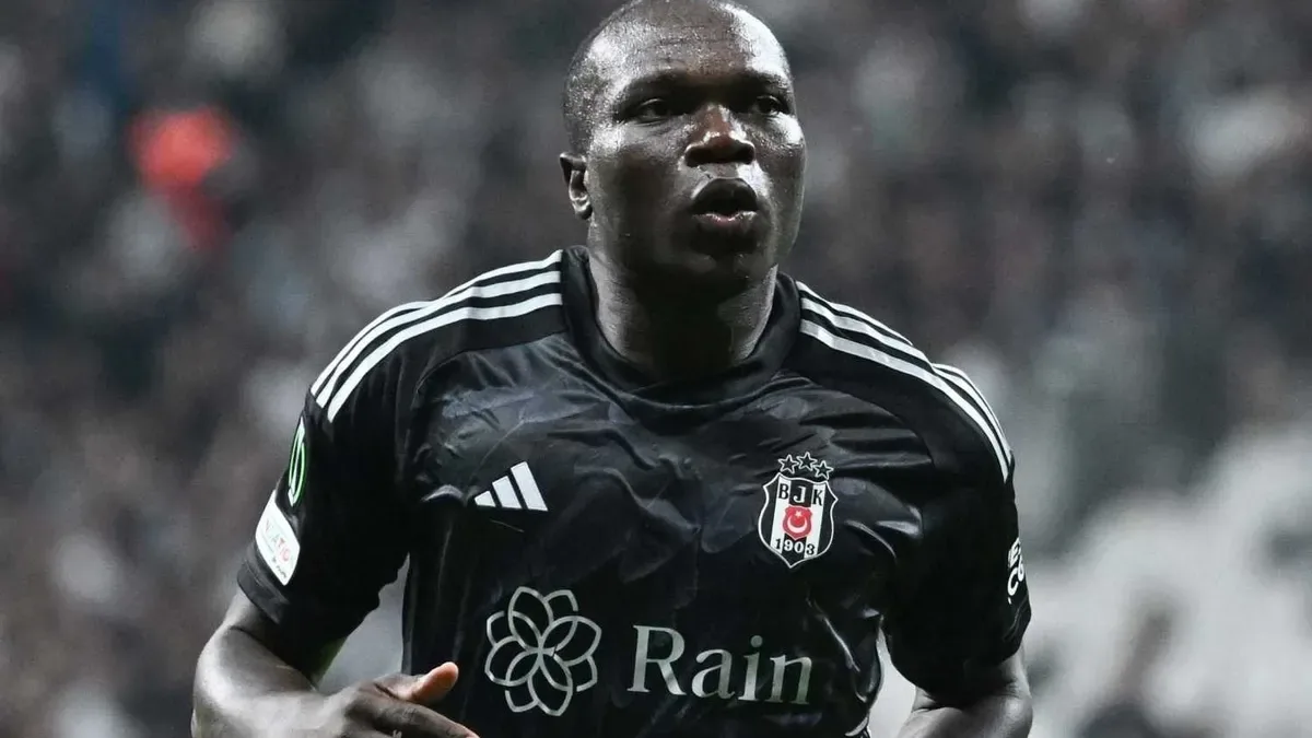 Aboubakar, Bodrum yolunda