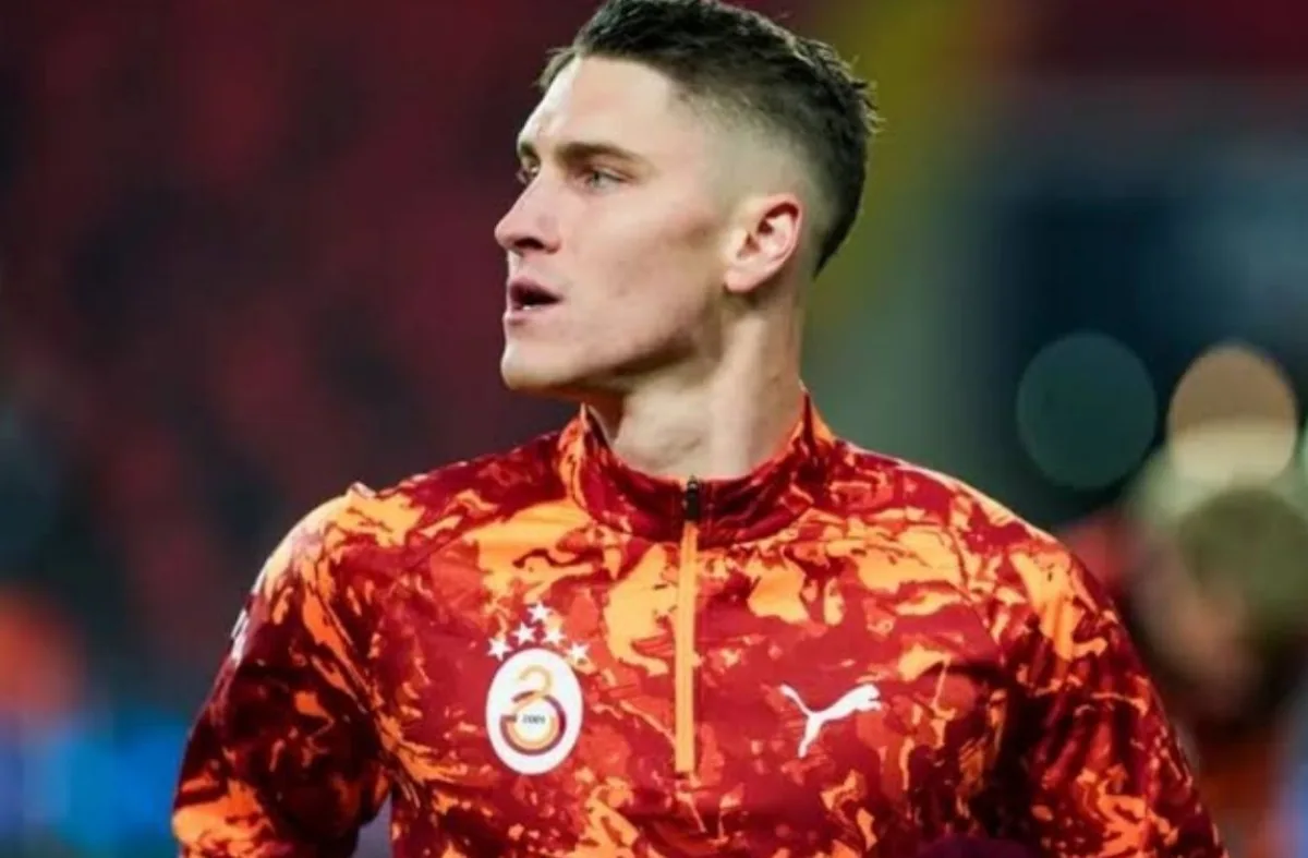 Galatasaray'ın başına talih kuşu kondu! Sallai'ye talip var