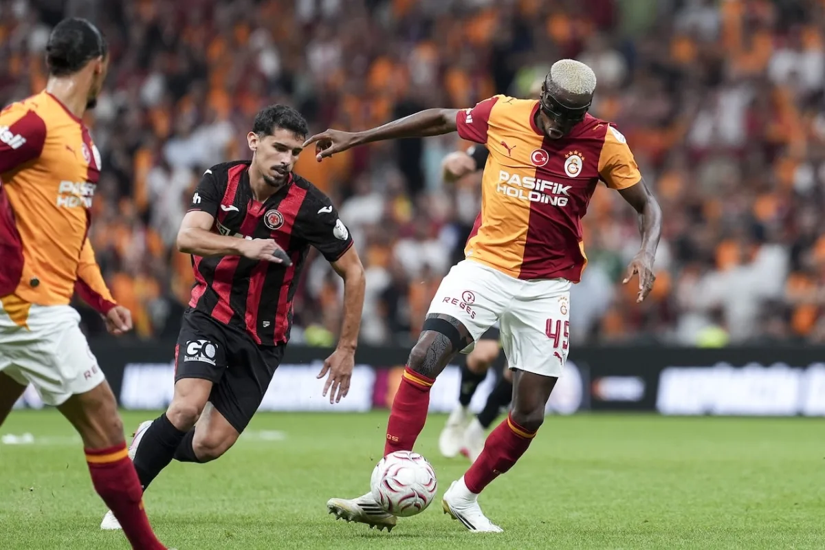Son şampiyon Galatasaray'a evinde büyük şok