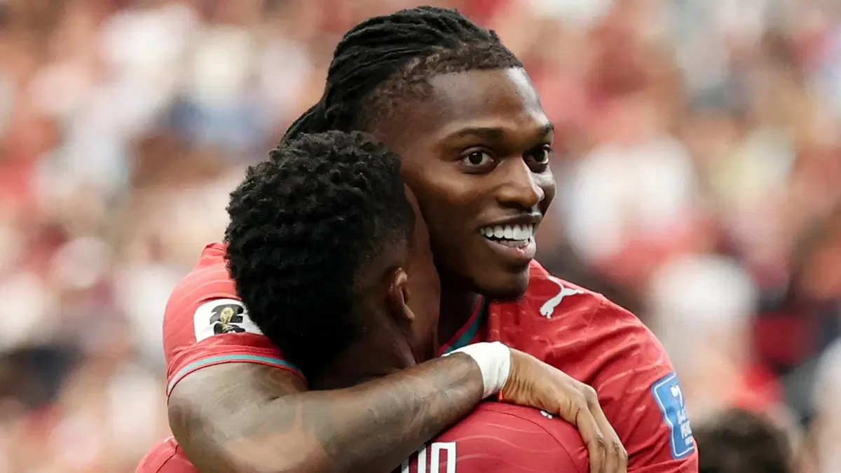 Ve Galatasaray görüştüğü gibi Leao için sıcağı sıcağına resmi açıklama geldi