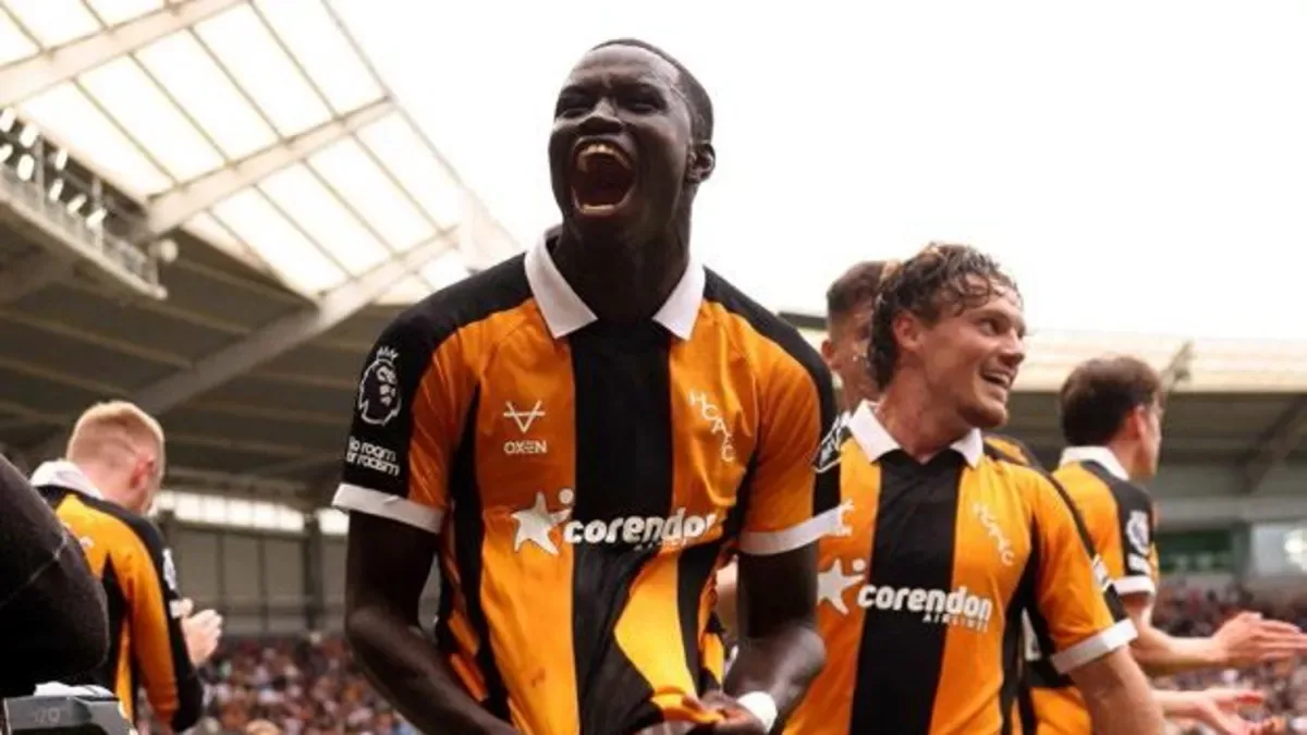 Hull City müthiş başladı!