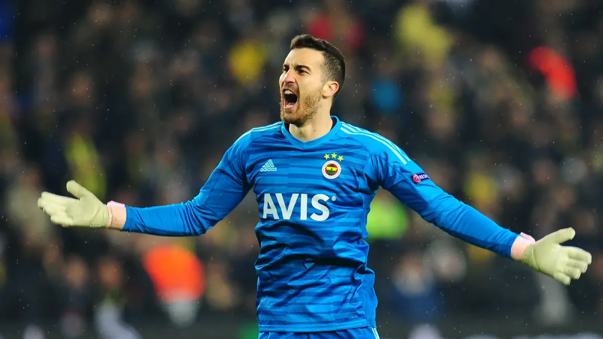 Eski Fenerbahçeli Harun Tekin'i resmen duyurdular! 37 yaşında 1 yıllık imza