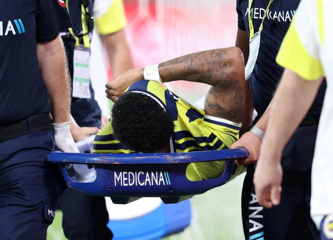 Oosterwolde’den kötü haber! Fenerbahçe’den açıklama geldi