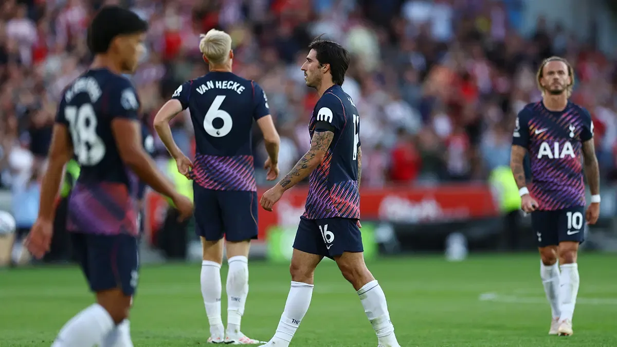 Tottenham'dan sezon ilk maçında farklı mağlubiyet