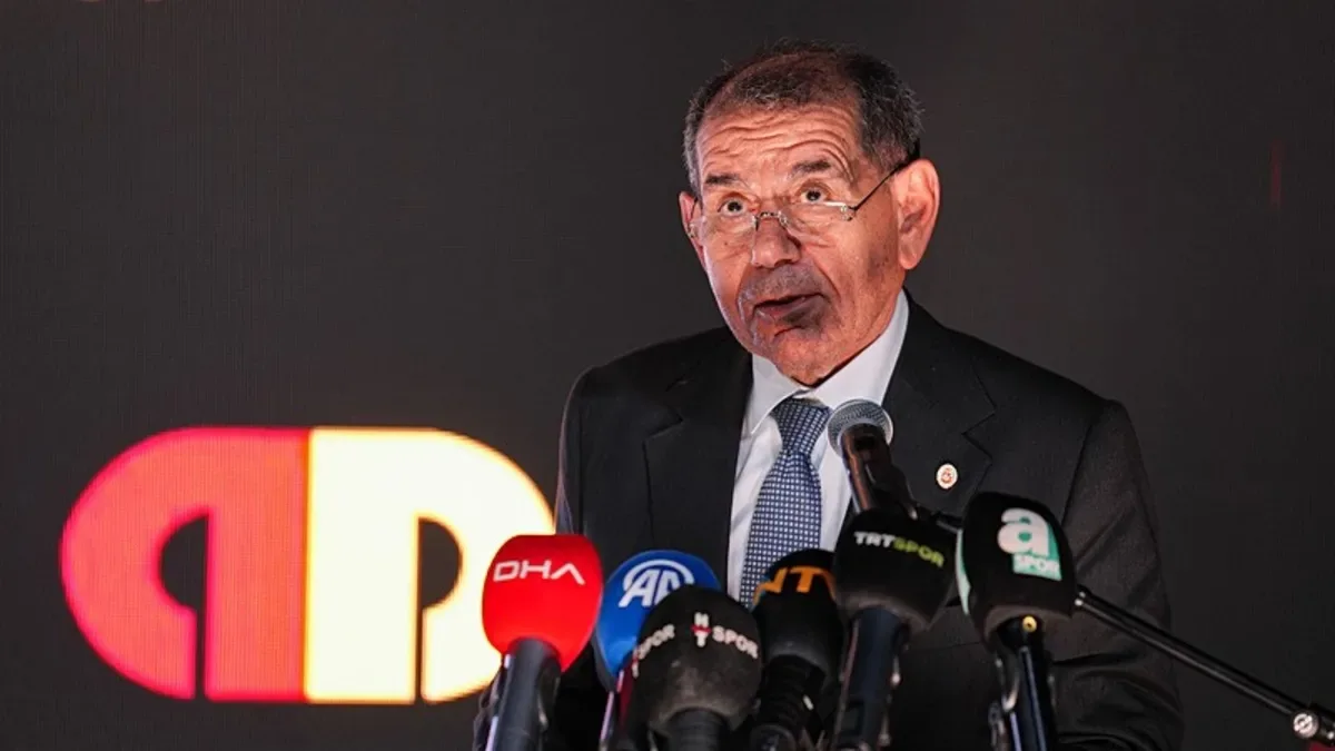 Galatasaray Başkanı Dursun Özbek'ten transfer mesajı: Artık çok fazla beklemeyeceğiz