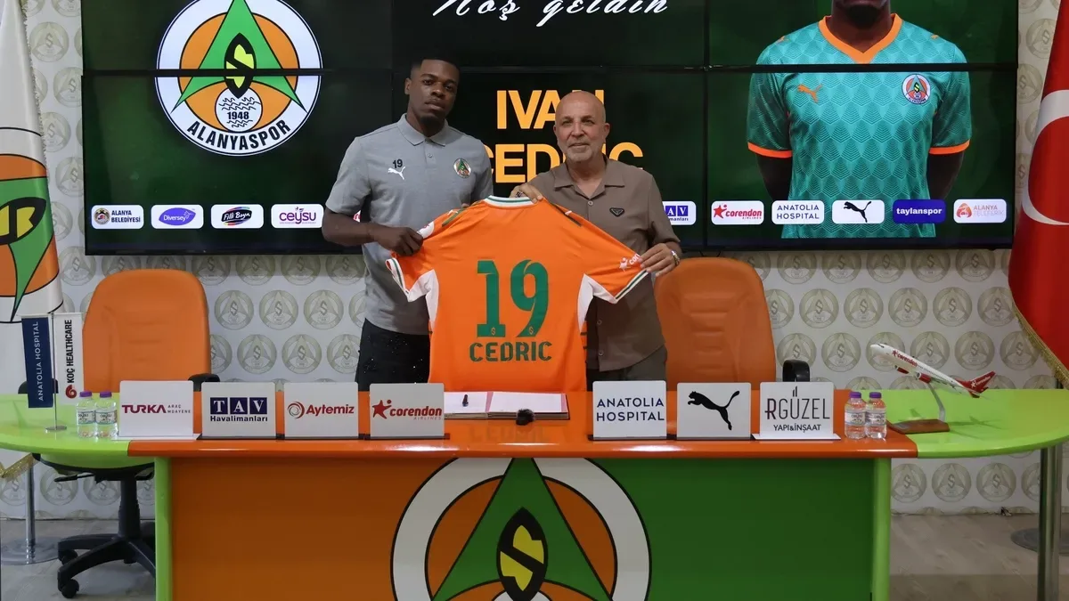 Corendon Alanyaspor Ivan Cedric transferini açıkladı!
