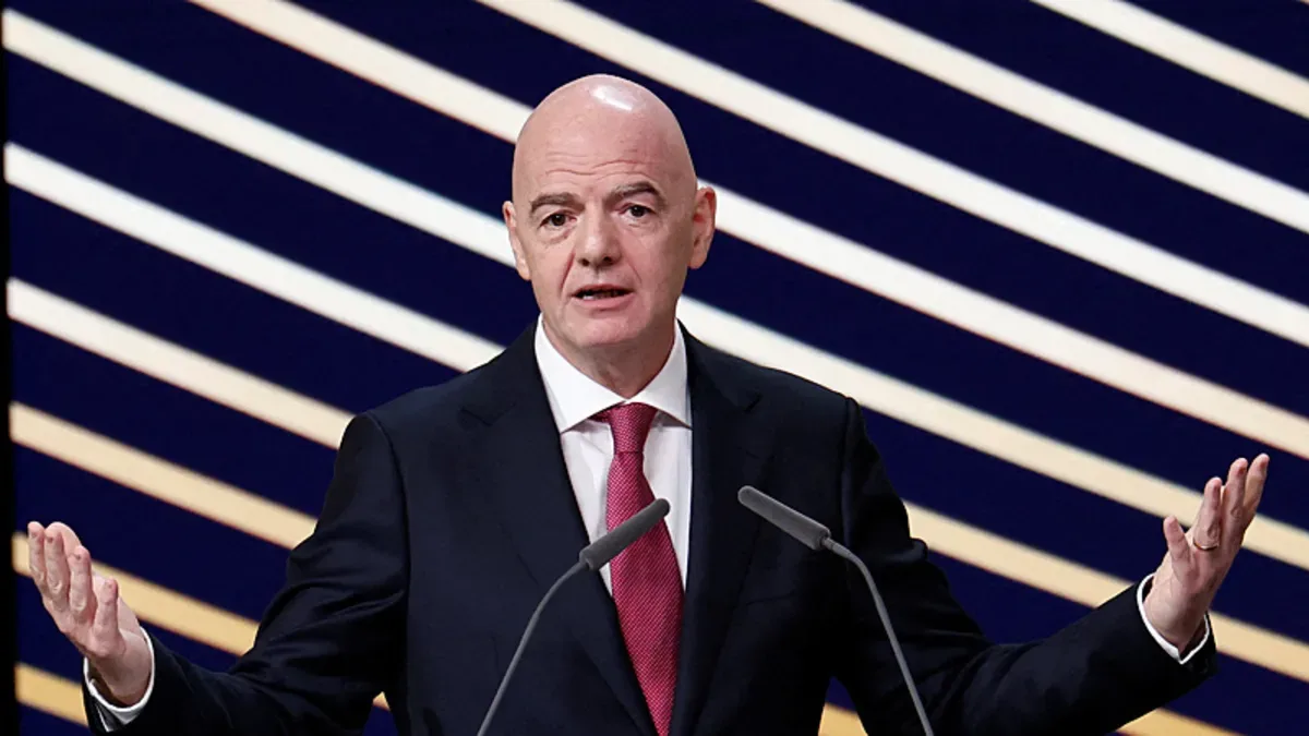 FIFA, FFE planında geri adım attı! Infantino açıkladı