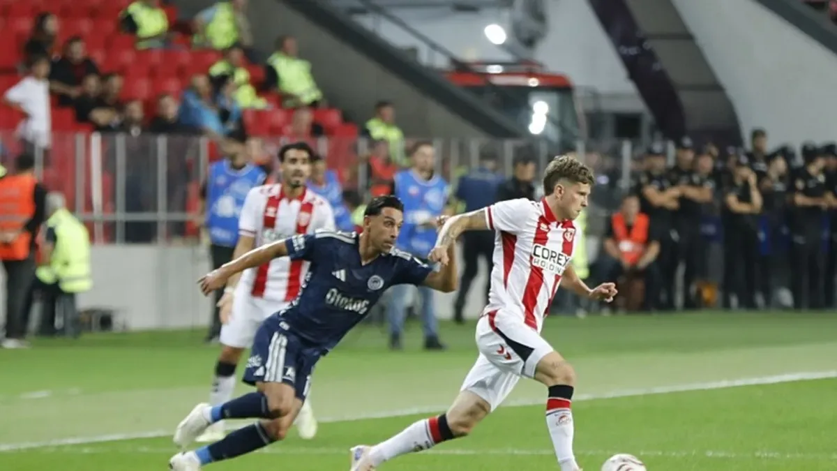 Samsunspor kırmızı kart bekledi! İşte o pozisyon