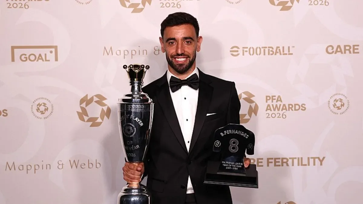 İngiltere'de yılın futbolcusu Bruno Fernandes!