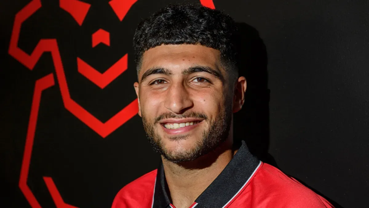 Yunus Emre Konak, Lincoln City'e kiralandı!
