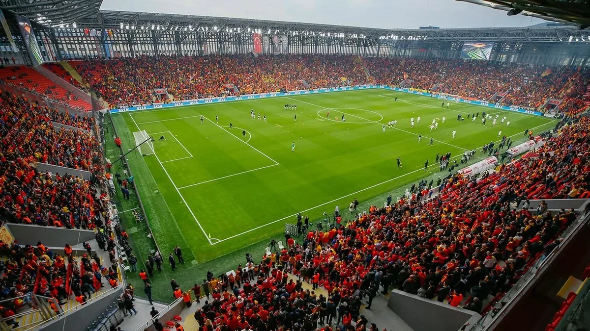 A Milli Futbol Takımı'nın Belçika ve Fransa maçlarını oynayacağı statlar açıklandı