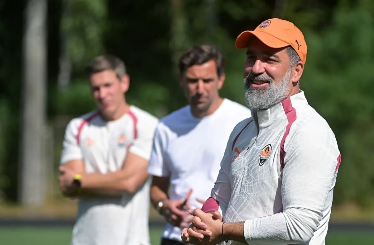 Arda Turan'ın Shakhtar Donetsk'i FC Kharkiv'i tek golle geçti