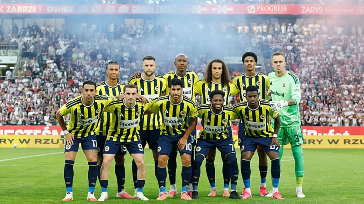 Fenerbahçe, Süper Lig'de sezonu deplasmanda açarken zorlanıyor