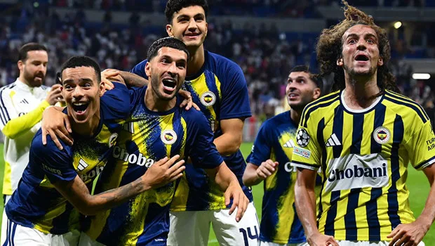 Fenerbahçe'nin Lyon zaferi dünya basınında: Evinde şaşkına döndü!