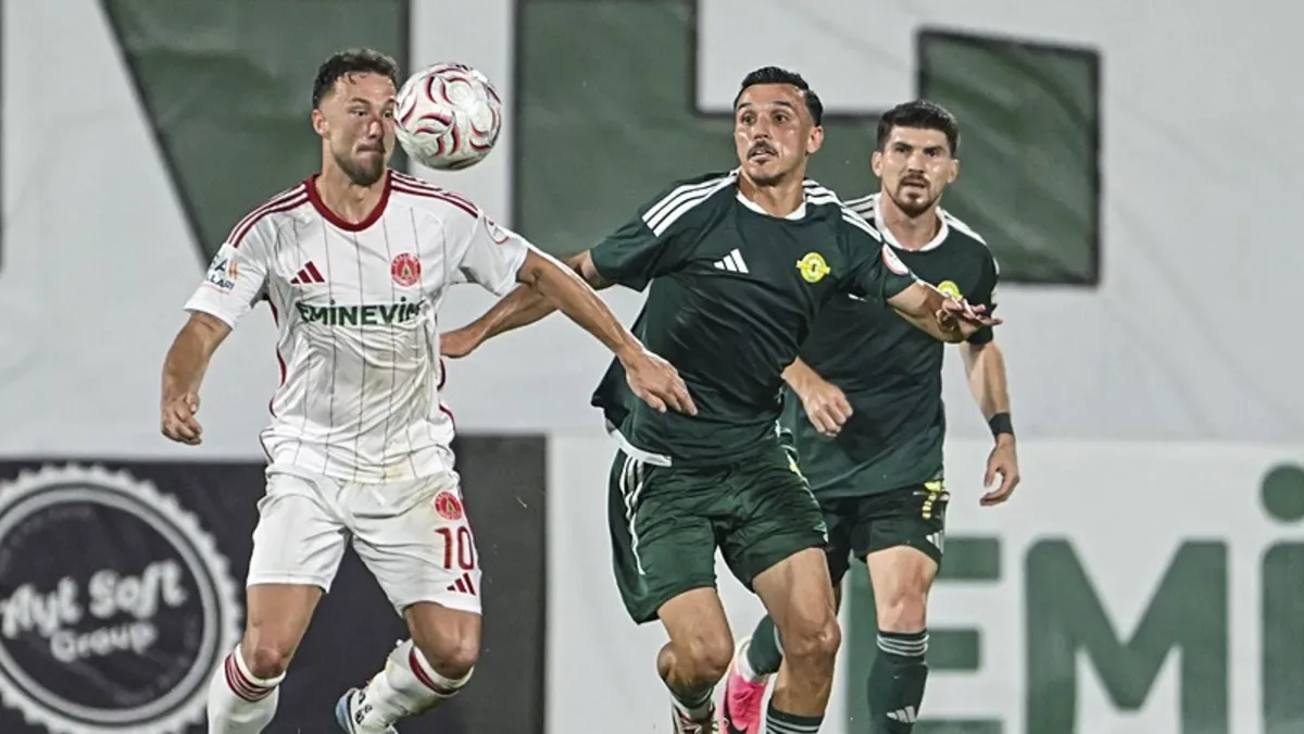 Ümraniyespor ve Esenler Erokspor yenişemedi!