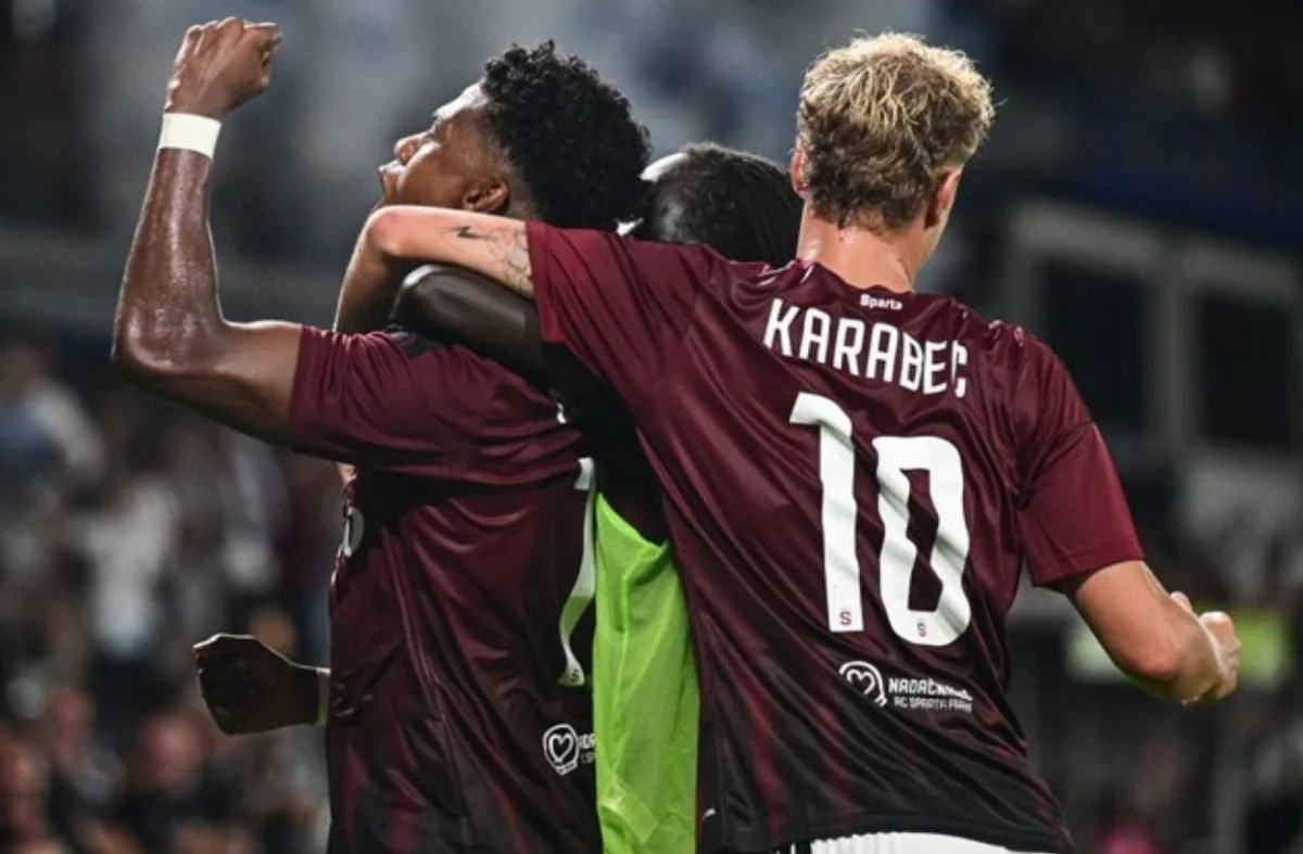 Sparta Prag-Lyon: 2-1 (MAÇ SONUCU)