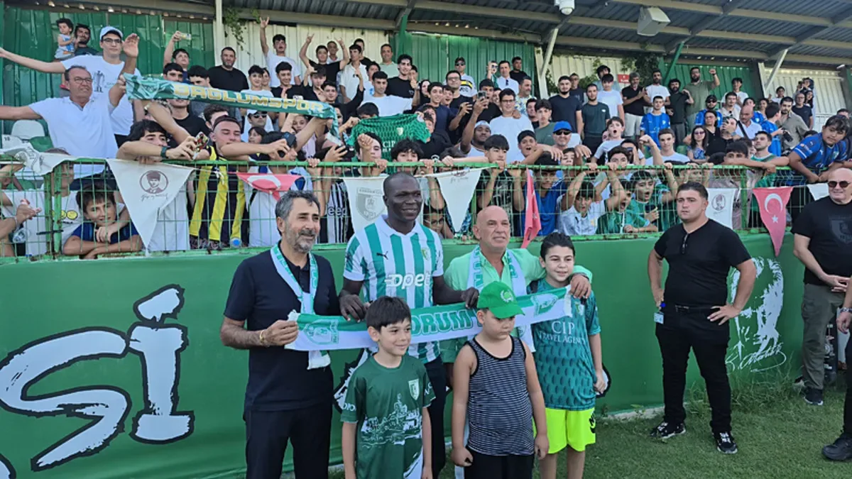 Bodrum FK'dan Vincent Aboubakar'a imza töreni!