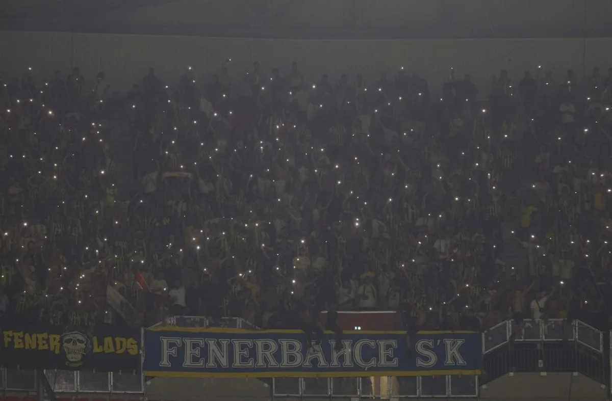 Fransız işkencesi! Fenerbahçelilere göz yaşartıcı gaz