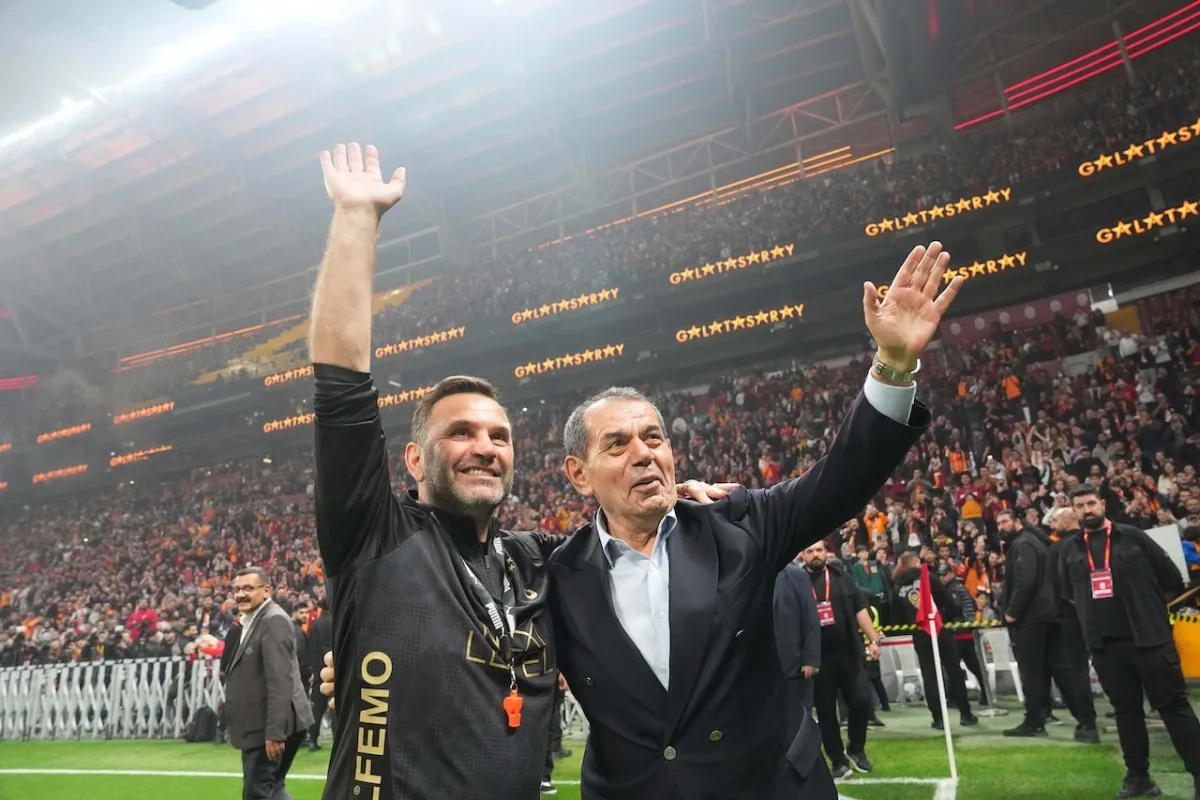 Galatasaray'da çifte Sarr operasyonu