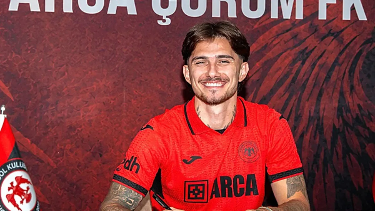 Arca Çorum FK'dan transferde Berat Özdemir hamlesi!