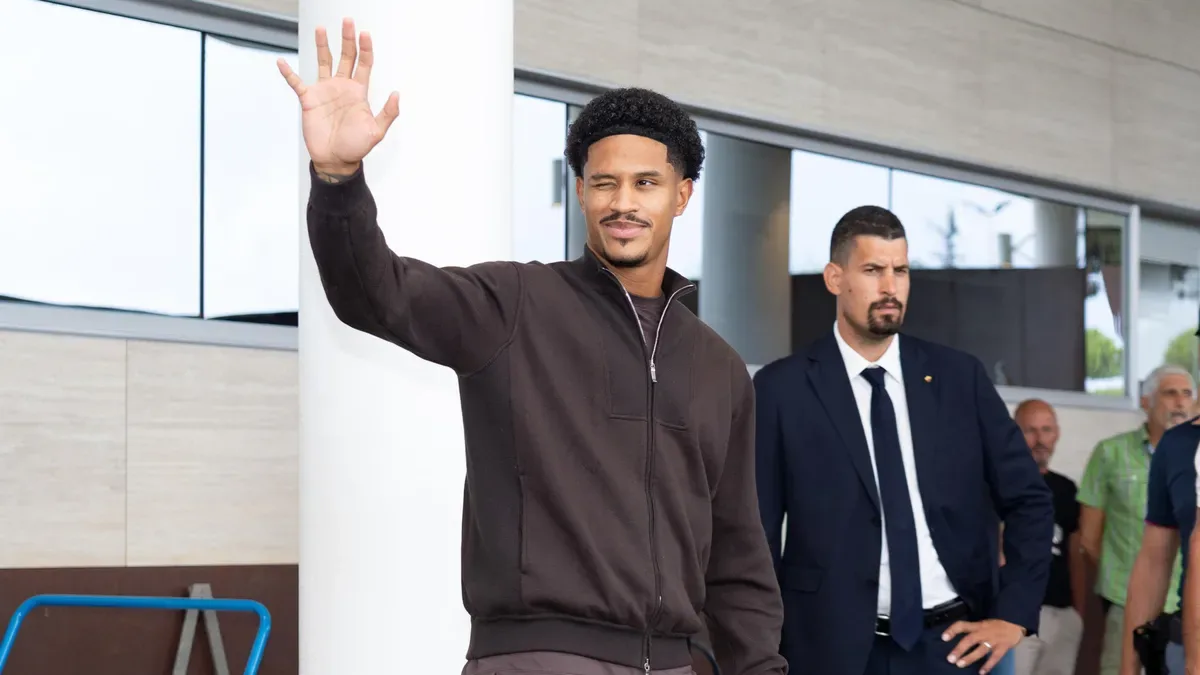 Fenerbahçe'de Jayden Oosterwolde transferinde flaş gelişme!