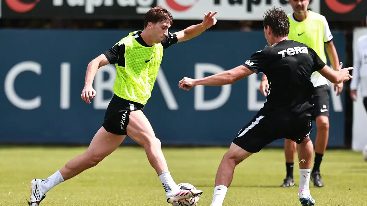 Beşiktaş'ın yeni transferleri idmana çıktı