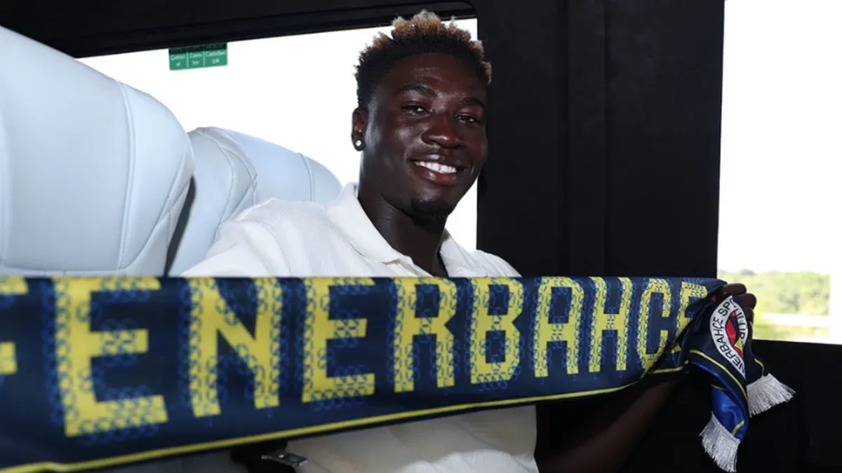 Fenerbahçe Kojo Peprah Oppong transferini resmen açıkladı!