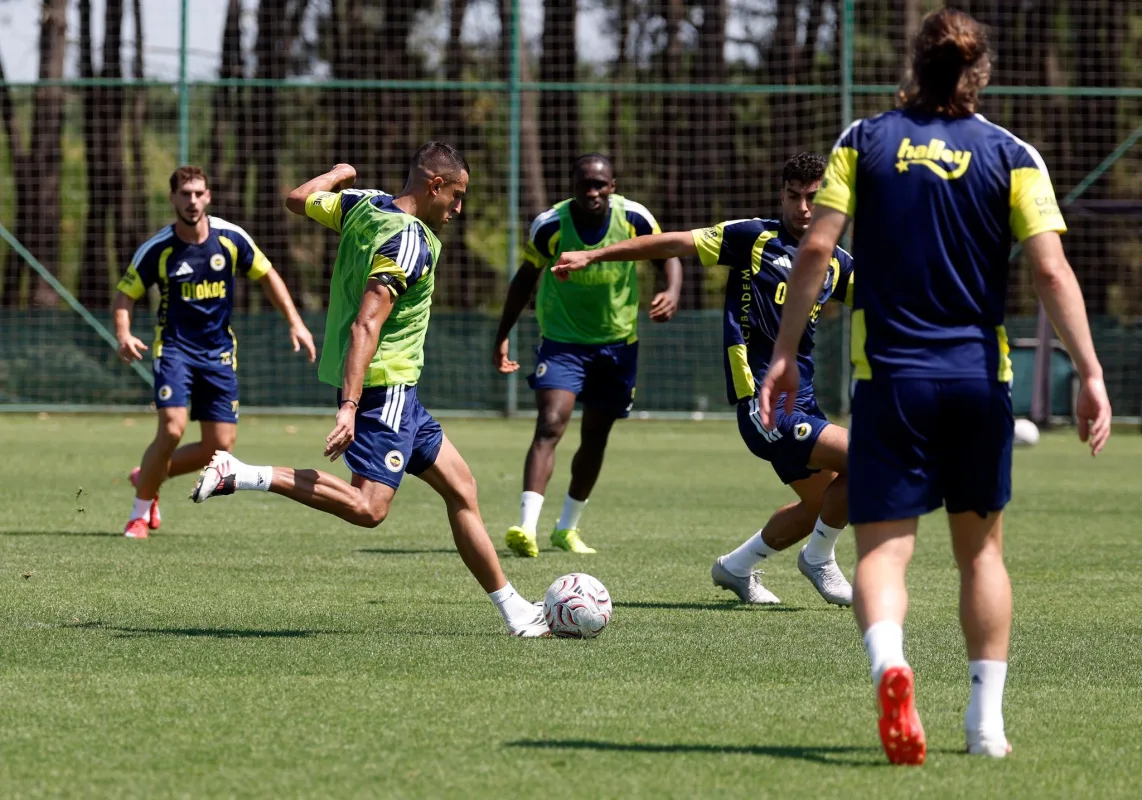 Fenerbahçe ara vermedi