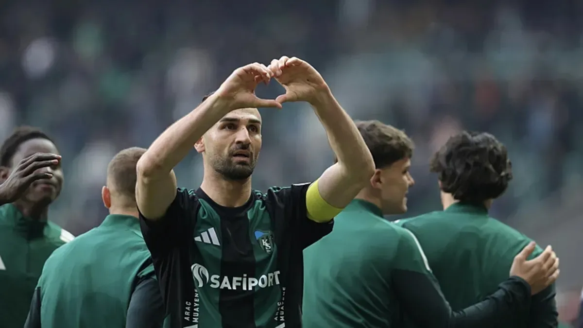 Serdar Dursun'un yeni takımı açıklandı