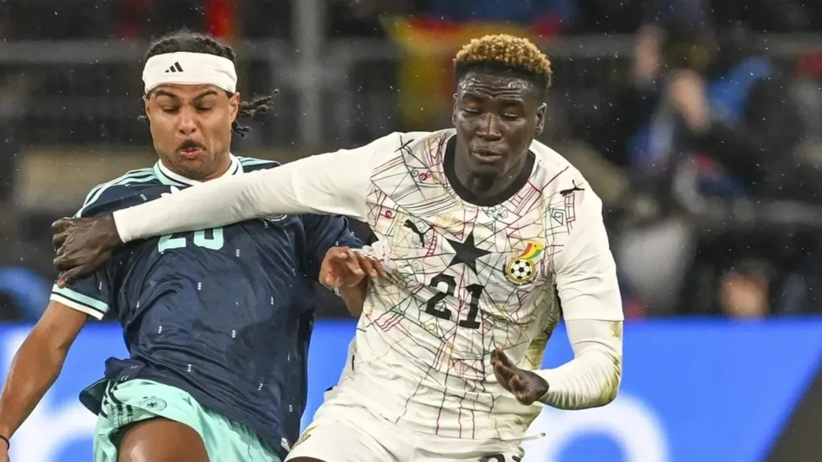 Fenerbahçe Oppong'u İstanbul'a getiriyor! İşte iniş saati...