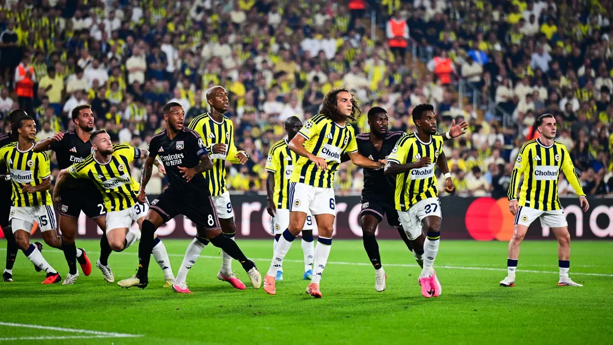 Spor yazarları Fenerbahçe-Olympique Lyon maçını değerlendirdi