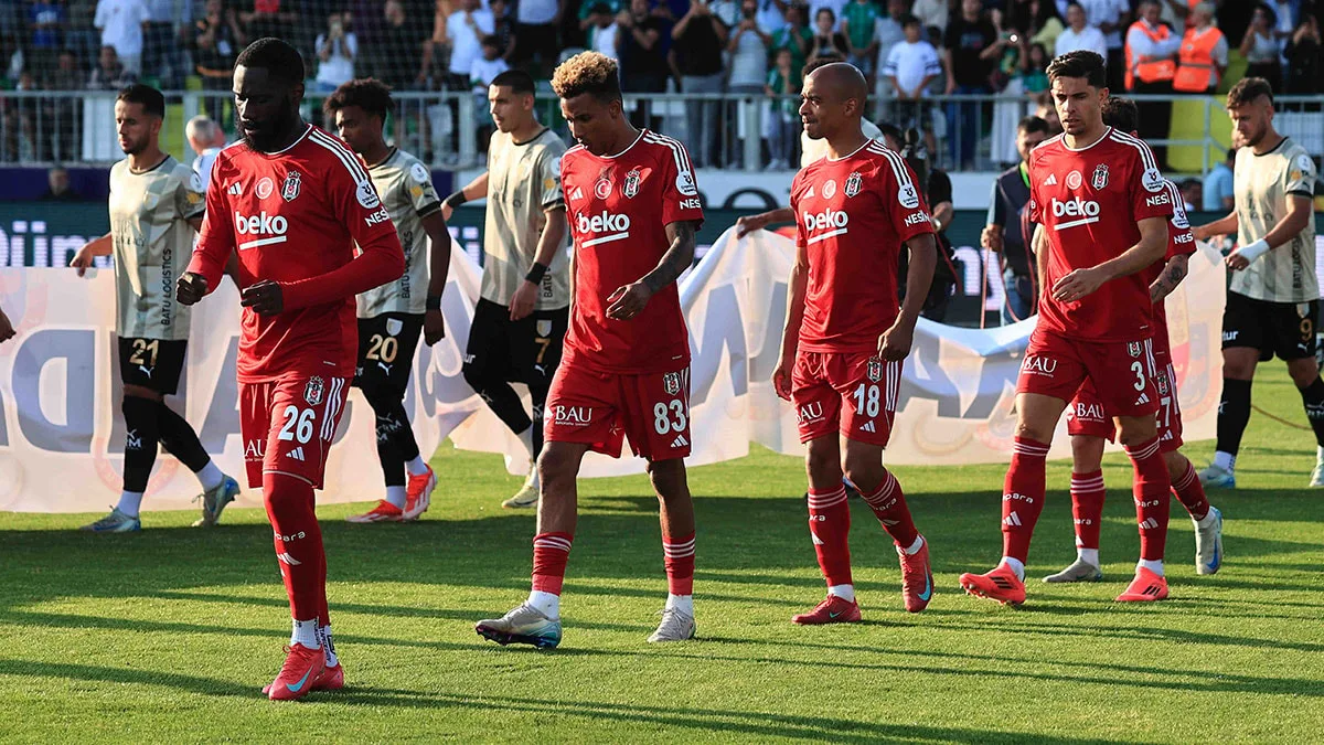Beşiktaş'ın eski yıldızı Süper Lig'e dönüyor