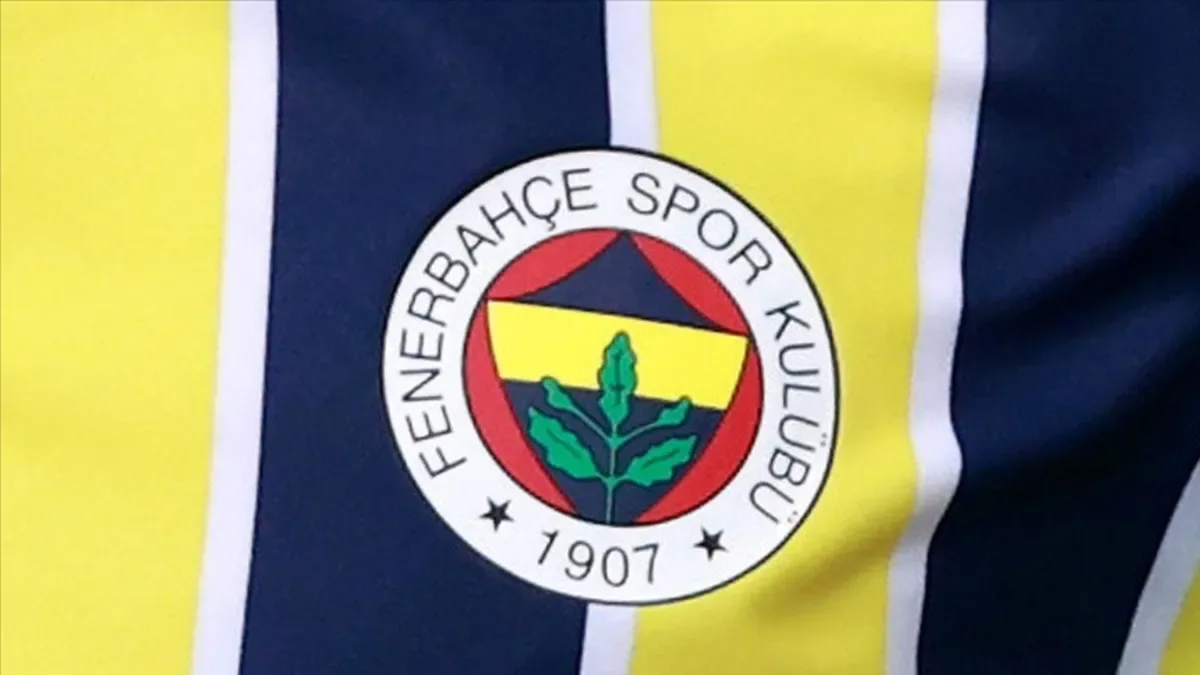 Ailesi İstanbul'dan ayrıldı! Fenerbahçeli yıldız hakkında flaş gelişme