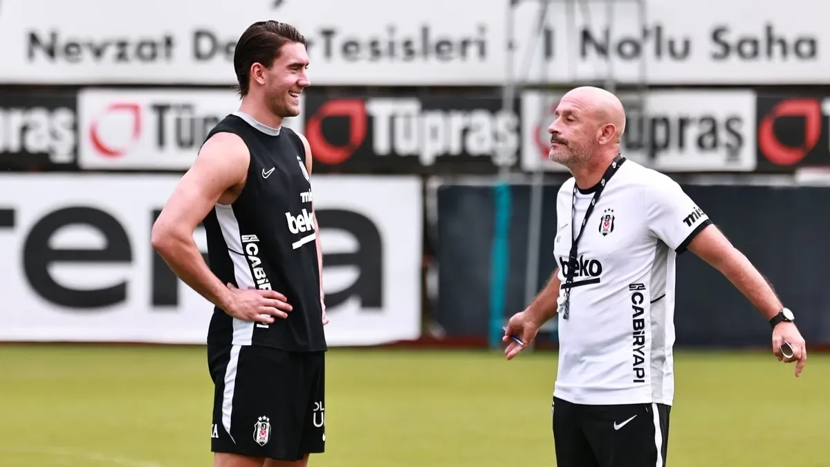 Beşiktaş, Dusan Vlahovic'i UEFA kadrosuna ekledi!