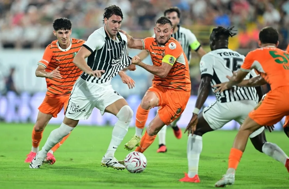 Alanyaspor - Beşiktaş: 1-0 (MAÇ SONUCU)