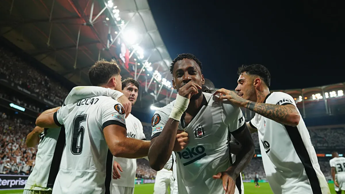Amir Murillo eski takımını boş geçmedi