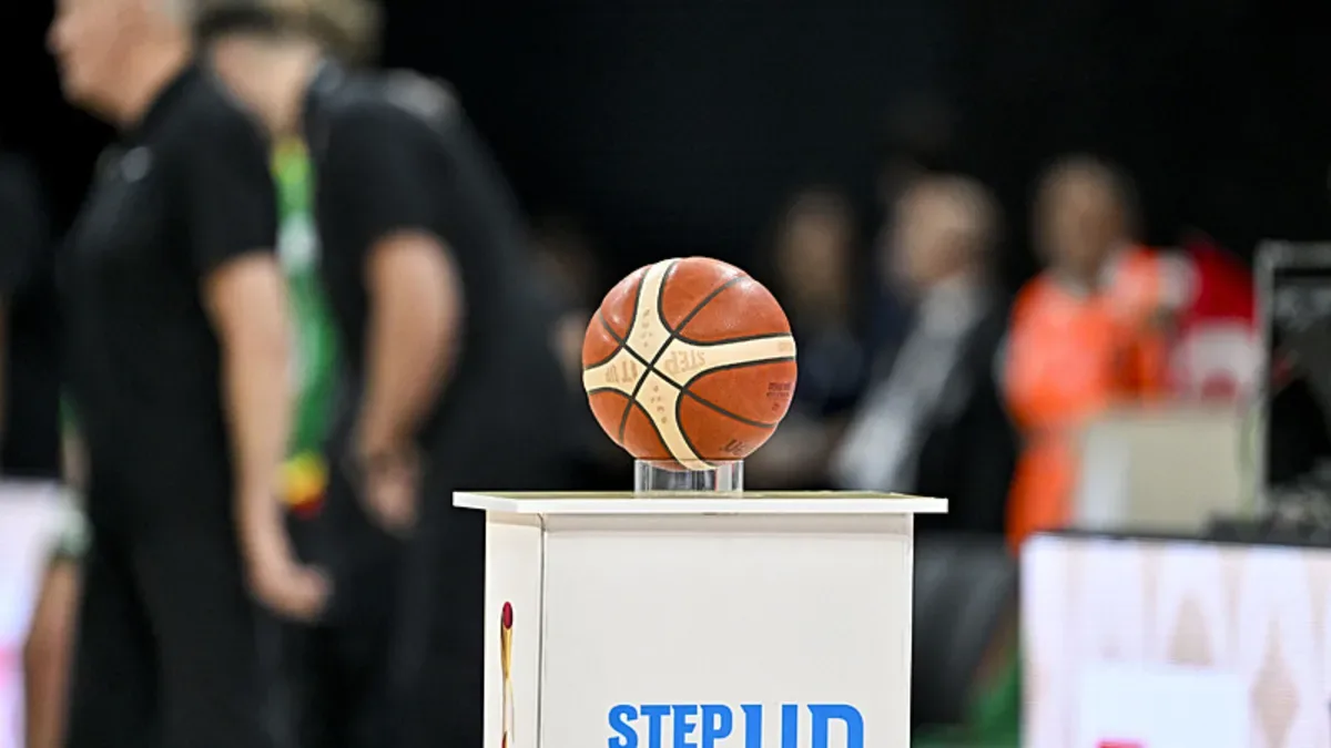 FIBA'dan Rus ve Belaruslu oyunculara müjde!