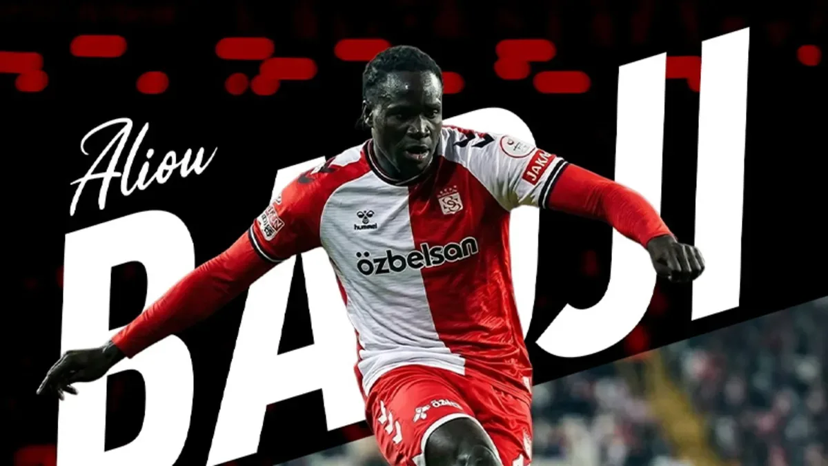 Sivasspor'da Aliou Badji ile yollar ayrıldı!